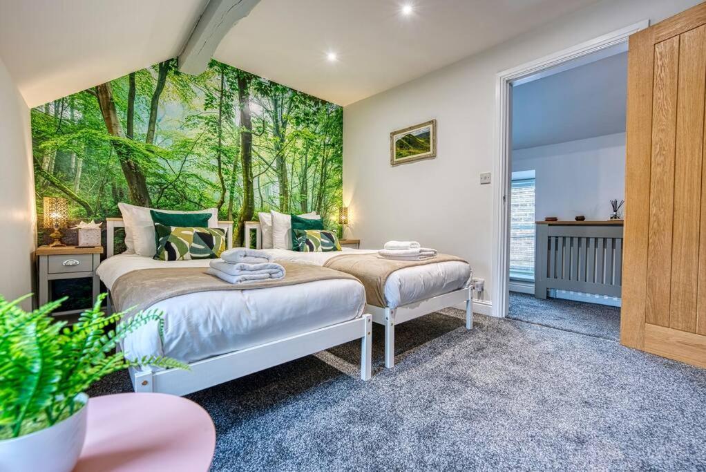 Delightful Two-Bedroom Cottage In The Heart Of Bakewell Eksteriør billede