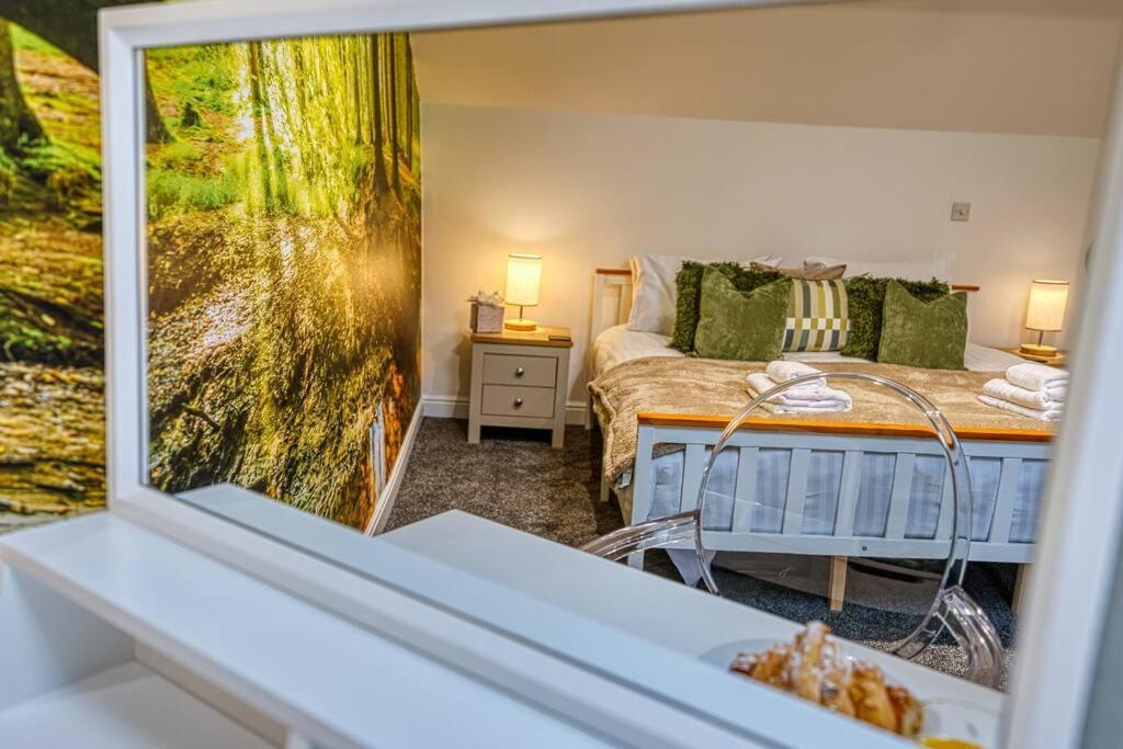Delightful Two-Bedroom Cottage In The Heart Of Bakewell Eksteriør billede