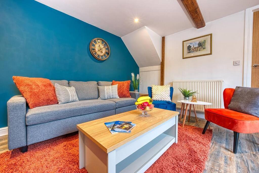 Delightful Two-Bedroom Cottage In The Heart Of Bakewell Eksteriør billede